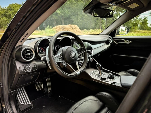 Alfa Romeo Giulia - Afbeelding 9 van 30