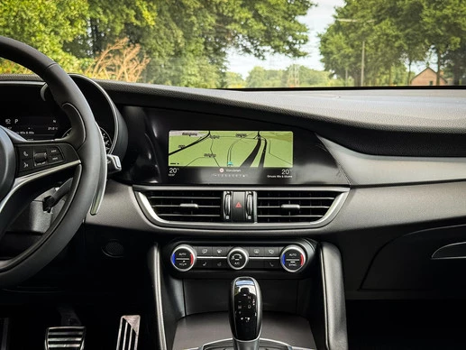 Alfa Romeo Giulia - Afbeelding 10 van 30