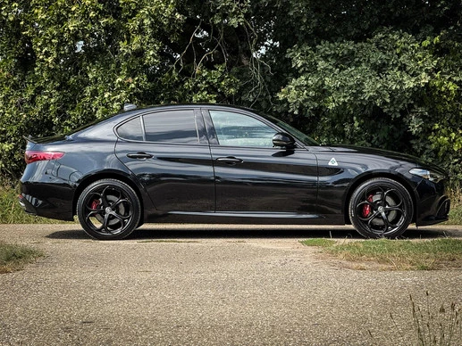 Alfa Romeo Giulia - Afbeelding 17 van 30