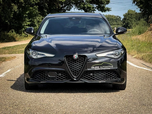 Alfa Romeo Giulia - Afbeelding 28 van 30