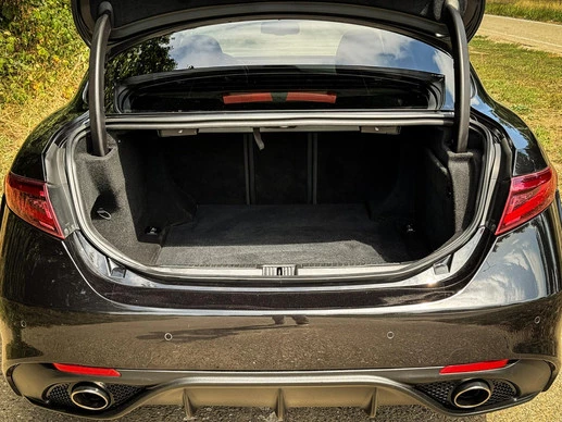 Alfa Romeo Giulia - Afbeelding 30 van 30