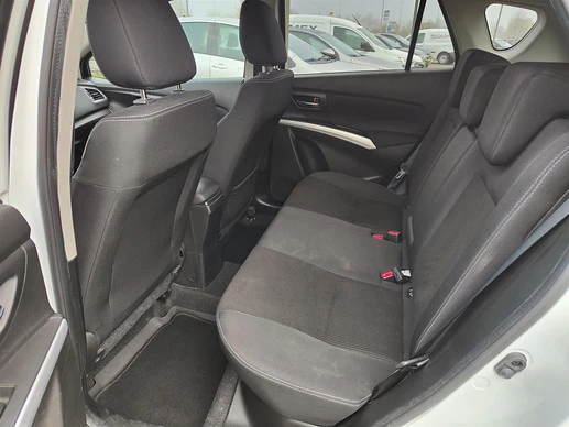 Suzuki S-Cross - Afbeelding 10 van 20