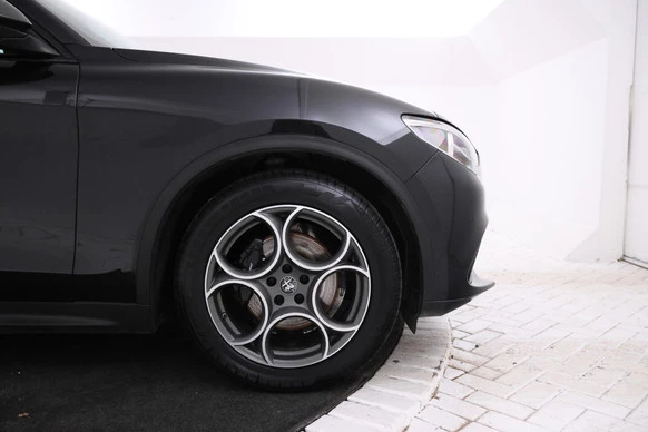 Alfa Romeo Stelvio - Afbeelding 7 van 30