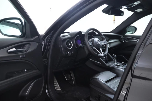 Alfa Romeo Stelvio - Afbeelding 18 van 30