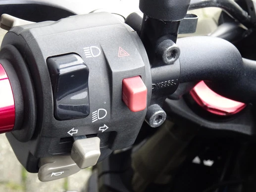 Kawasaki Z1000 - Afbeelding 9 van 16