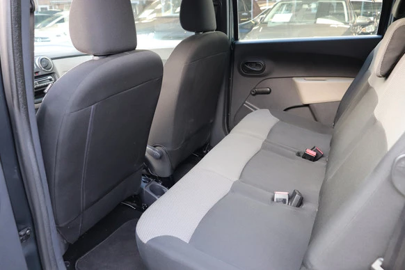 Dacia Lodgy - Afbeelding 13 van 30