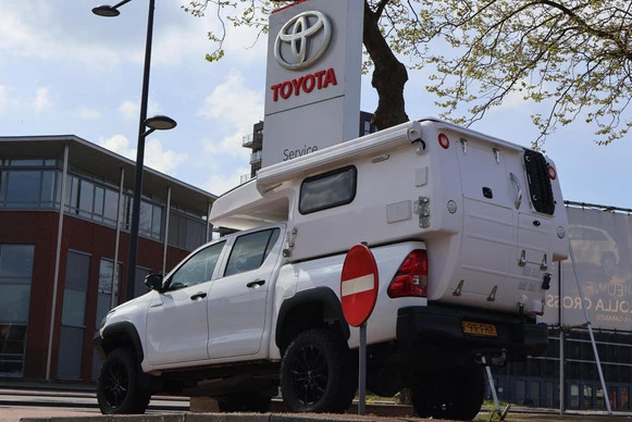 Toyota Hilux - Afbeelding 21 van 30