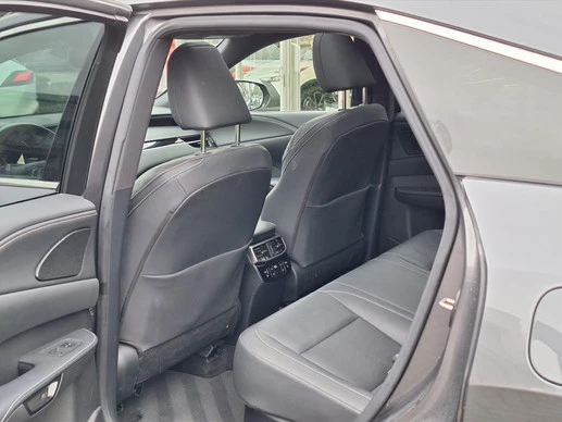 Lexus RX - Afbeelding 12 van 30