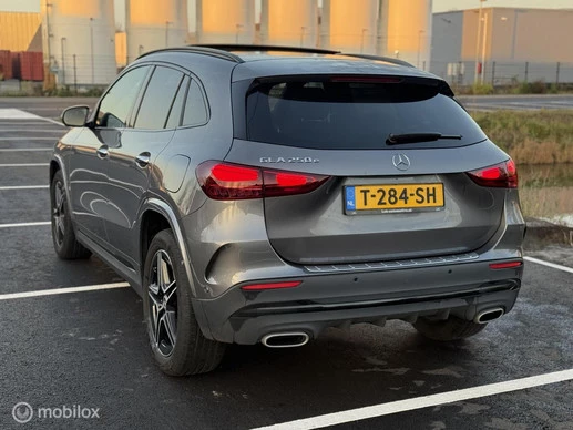 Mercedes-Benz GLA - Afbeelding 2 van 30