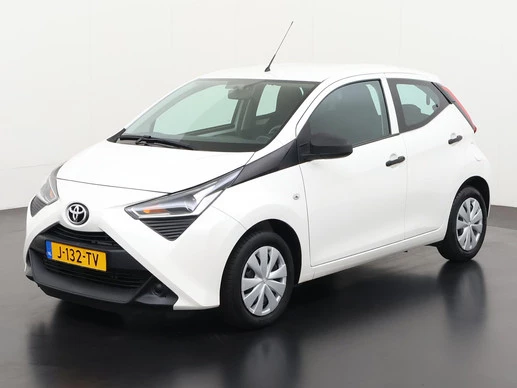Toyota Aygo - Afbeelding 1 van 28