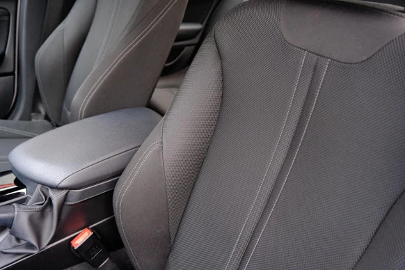 BMW 1 Serie - Afbeelding 25 van 30