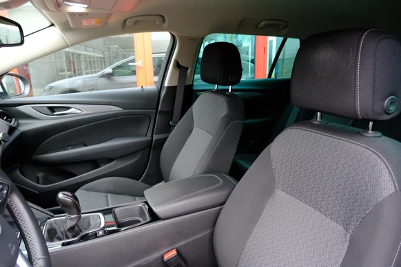 Opel Insignia - Afbeelding 26 van 30