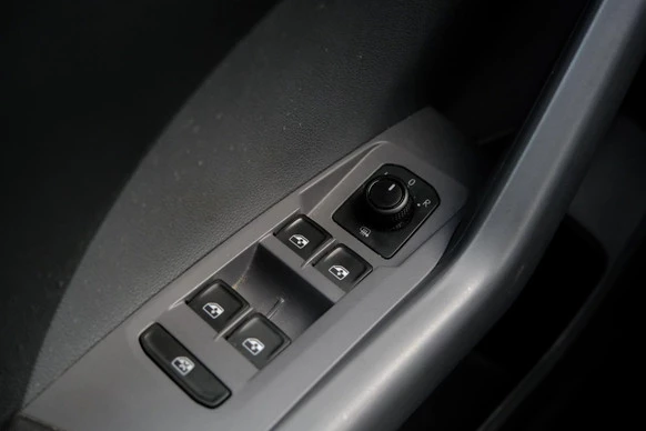 Volkswagen T-Cross - Afbeelding 23 van 30