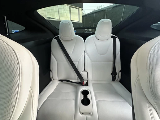 Tesla Model X - Afbeelding 10 van 30