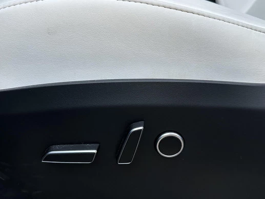 Tesla Model X - Afbeelding 19 van 30