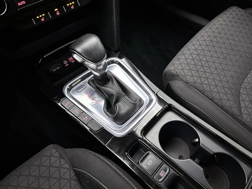 Kia Ceed - Afbeelding 9 van 30