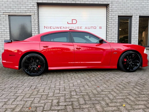 Dodge Charger - Afbeelding 17 van 30