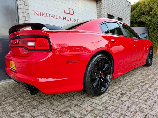 Dodge Charger - Afbeelding 18 van 30