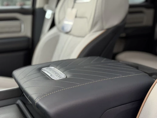 Dodge Ram Pick-Up - Afbeelding 13 van 30