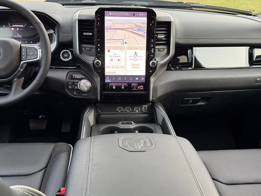 Dodge Ram Pick-Up - Afbeelding 13 van 27