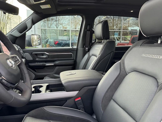 Dodge Ram Pick-Up - Afbeelding 5 van 26