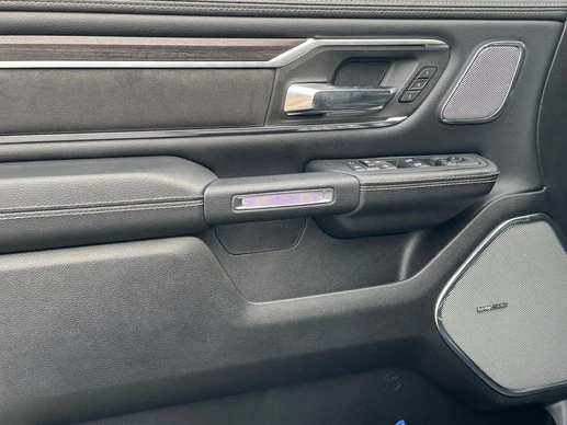 Dodge Ram Pick-Up - Afbeelding 21 van 26