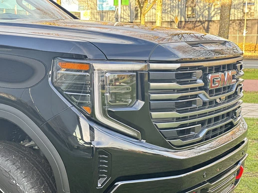 GMC Sierra - Afbeelding 12 van 16