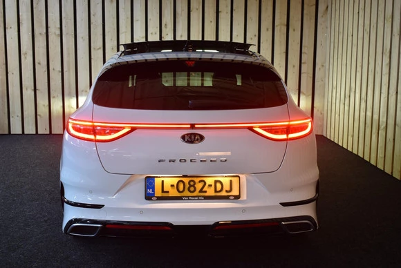 Kia ProCeed - Afbeelding 19 van 30