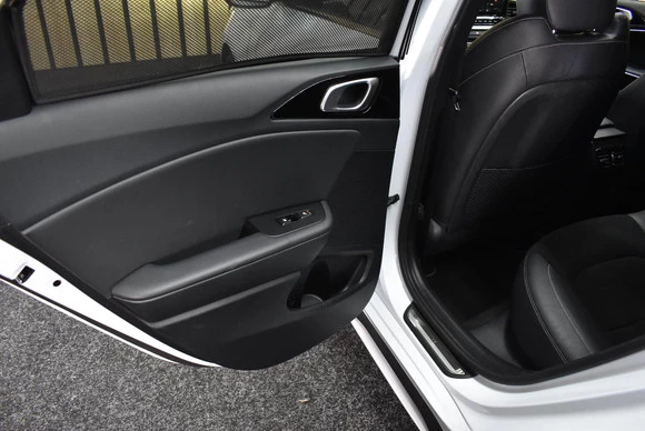 Kia ProCeed - Afbeelding 23 van 30