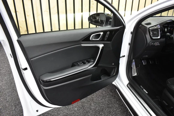 Kia ProCeed - Afbeelding 25 van 30
