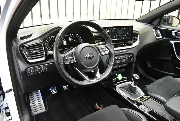 Kia ProCeed - Afbeelding 28 van 30