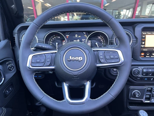 Jeep Wrangler - Afbeelding 26 van 30