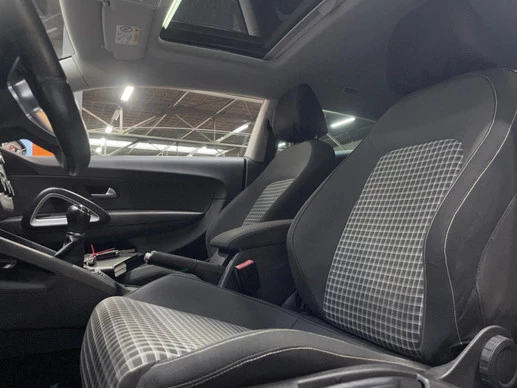 Volkswagen Scirocco - Afbeelding 10 van 30