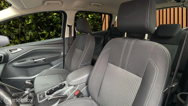 Ford Grand C-Max - Afbeelding 8 van 30