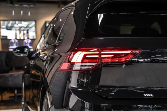 Volkswagen Golf - Afbeelding 13 van 30