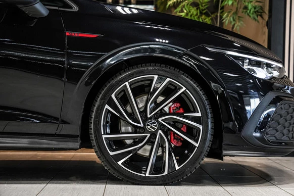 Volkswagen Golf - Afbeelding 16 van 30