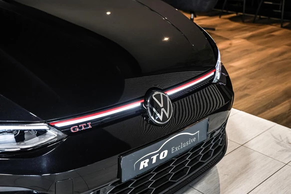 Volkswagen Golf - Afbeelding 18 van 30