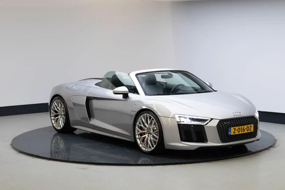 Audi R8 - Afbeelding 1 van 30