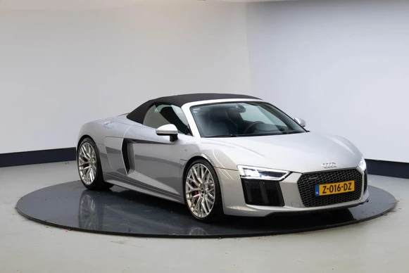 Audi R8 - Afbeelding 2 van 30