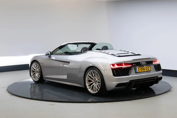 Audi R8 - Afbeelding 3 van 30