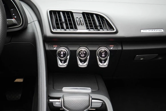 Audi R8 - Afbeelding 12 van 30