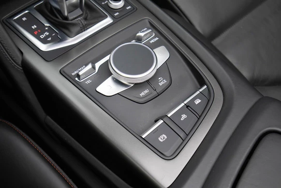 Audi R8 - Afbeelding 14 van 30