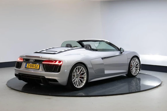 Audi R8 - Afbeelding 17 van 30