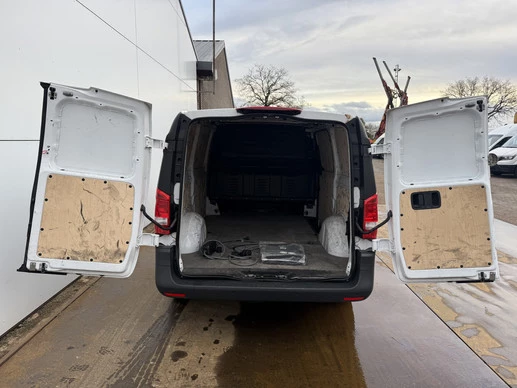 Mercedes-Benz eVito - Afbeelding 11 van 30