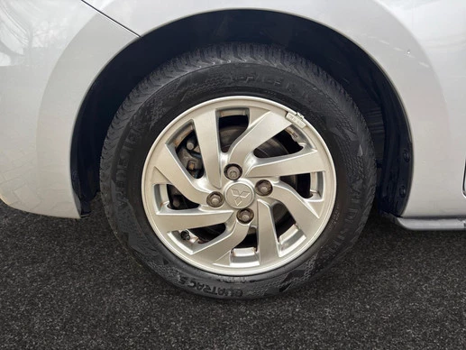 Mitsubishi Space Star - Afbeelding 12 van 22