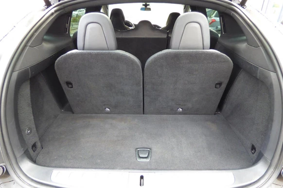 Tesla Model X - Afbeelding 10 van 20