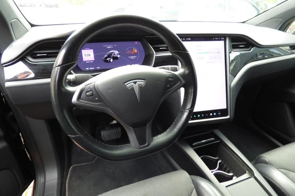 Tesla Model X - Afbeelding 14 van 20