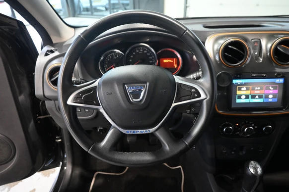 Dacia Logan - Afbeelding 6 van 30