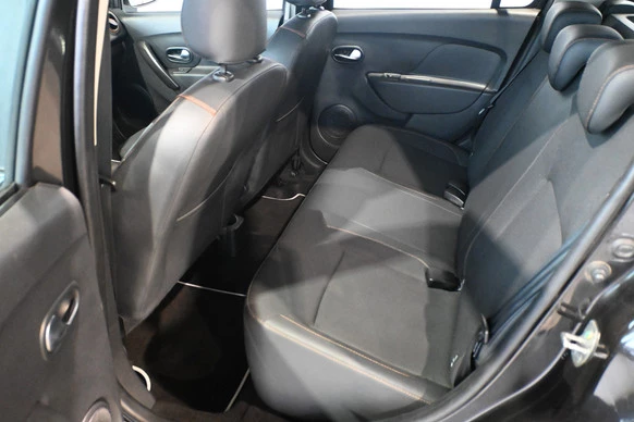 Dacia Logan - Afbeelding 8 van 30