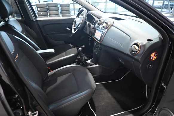 Dacia Logan - Afbeelding 17 van 30